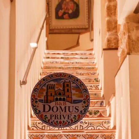 Domus Prive - Elegant With Duomo View 3* Monreale